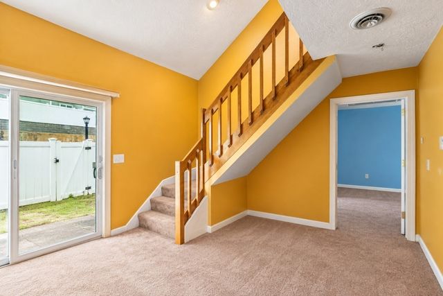 207 Lake St 77, Weymouth, MA 02189