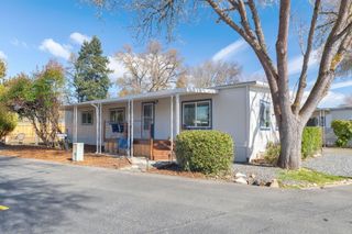 281 Lakeview Drive, Grants Pass, OR 97526