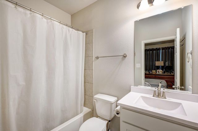 3514 Conquest Circle, Texas City, TX 77591