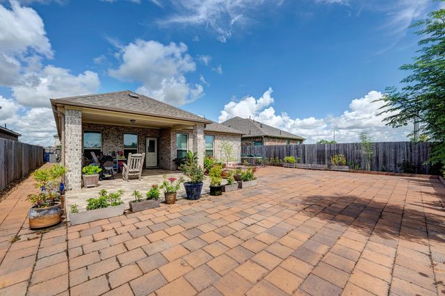 3514 Conquest Circle, Texas City, TX 77591