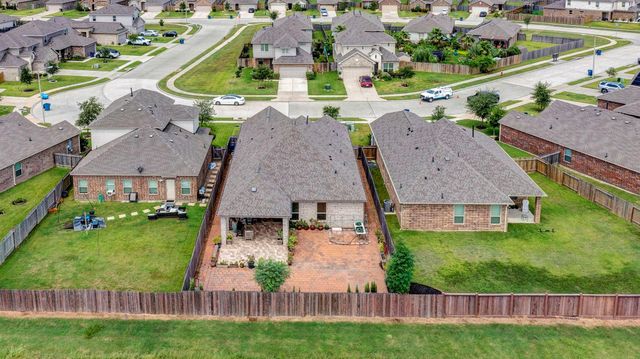 3514 Conquest Circle, Texas City, TX 77591