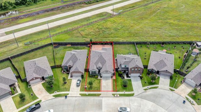 3514 Conquest Circle, Texas City, TX 77591