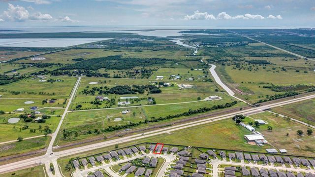 3514 Conquest Circle, Texas City, TX 77591
