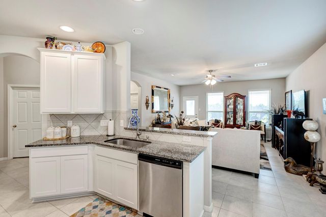 3514 Conquest Circle, Texas City, TX 77591