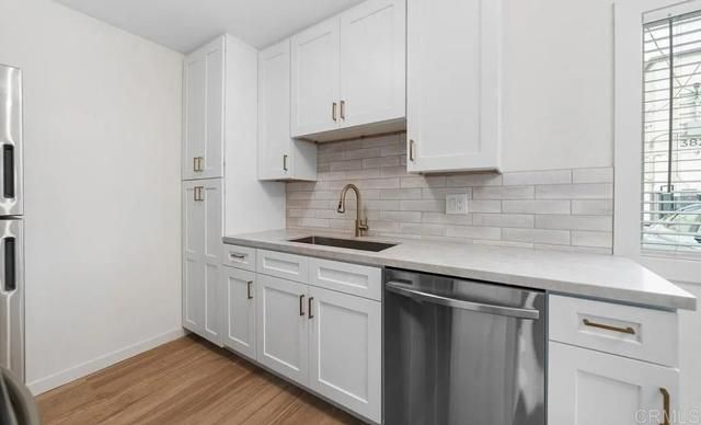 3825 Van Dyke 3, San Diego, CA 92105