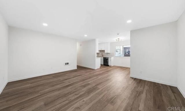 3825 Van Dyke 3, San Diego, CA 92105