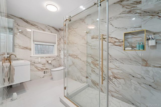 84 Townline Road, Nanuet, NY 10954