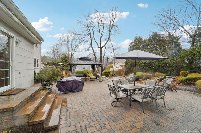 84 Townline Road, Nanuet, NY 10954