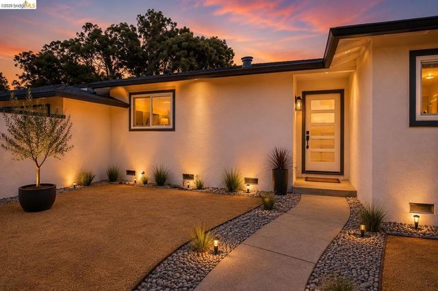 846 Savannah Cir, Walnut Creek, CA 94598