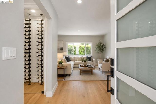 846 Savannah Cir, Walnut Creek, CA 94598