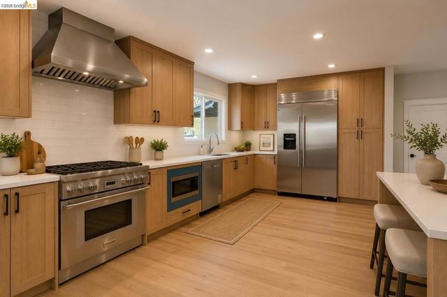 846 Savannah Cir, Walnut Creek, CA 94598