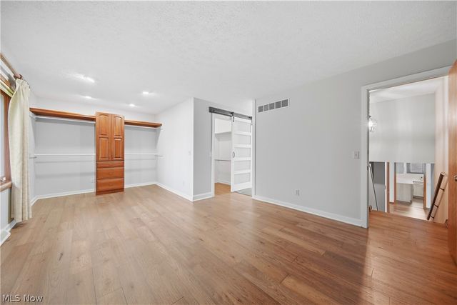 4727 Greenbriar Square NE, Canton, OH 44714
