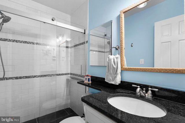 1417 1ST ST NW, Washington, DC 20001