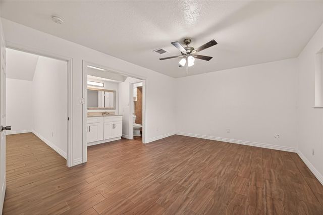 10730 Sagewind Drive, Houston, TX 77089