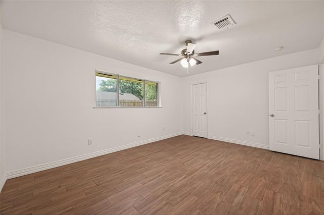 10730 Sagewind Drive, Houston, TX 77089