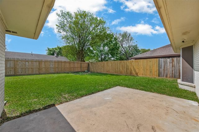 10730 Sagewind Drive, Houston, TX 77089