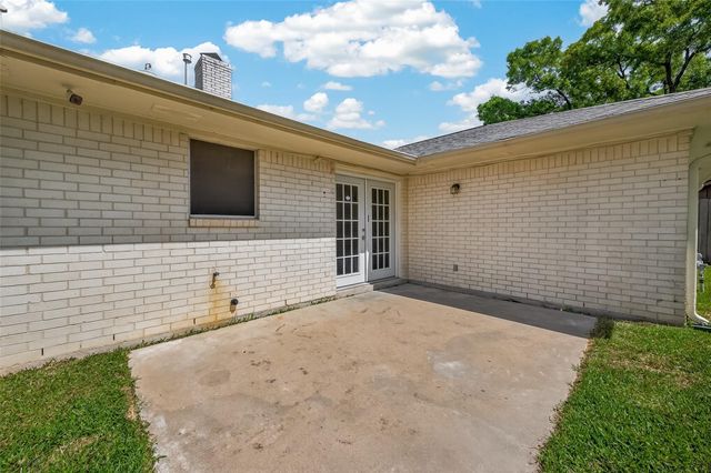 10730 Sagewind Drive, Houston, TX 77089
