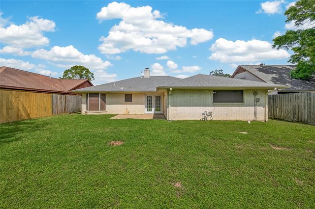 10730 Sagewind Drive, Houston, TX 77089