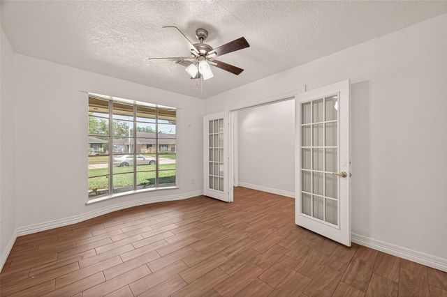 10730 Sagewind Drive, Houston, TX 77089