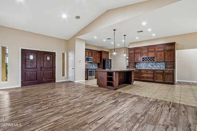 2634 W OHARA Road, Anthony, NM 88021