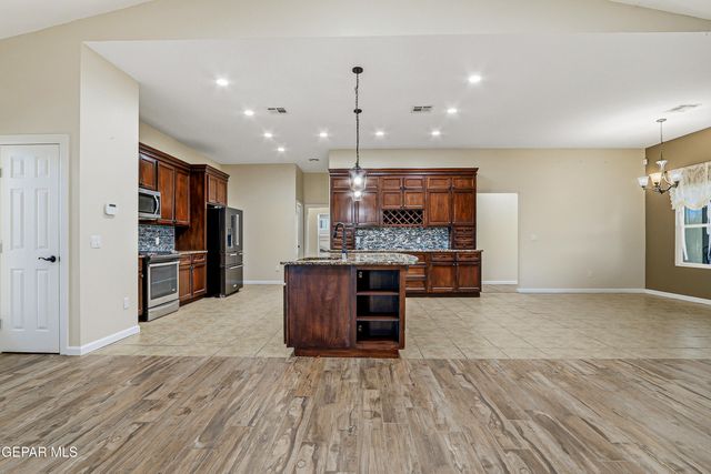 2634 W OHARA Road, Anthony, NM 88021