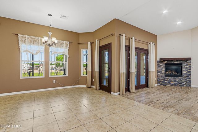 2634 W OHARA Road, Anthony, NM 88021