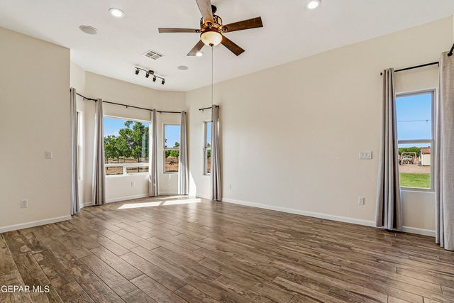 2634 W OHARA Road, Anthony, NM 88021