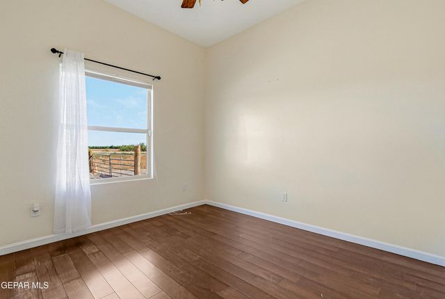 2634 W OHARA Road, Anthony, NM 88021