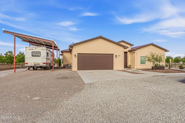 2634 W OHARA Road, Anthony, NM 88021