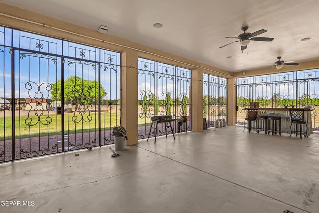 2634 W OHARA Road, Anthony, NM 88021