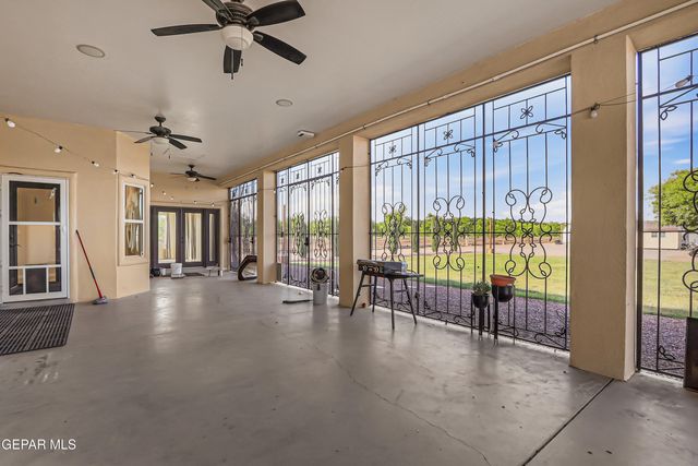2634 W OHARA Road, Anthony, NM 88021