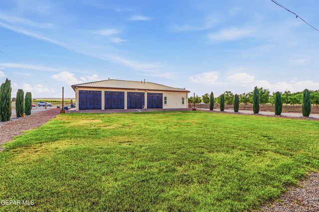 2634 W OHARA Road, Anthony, NM 88021