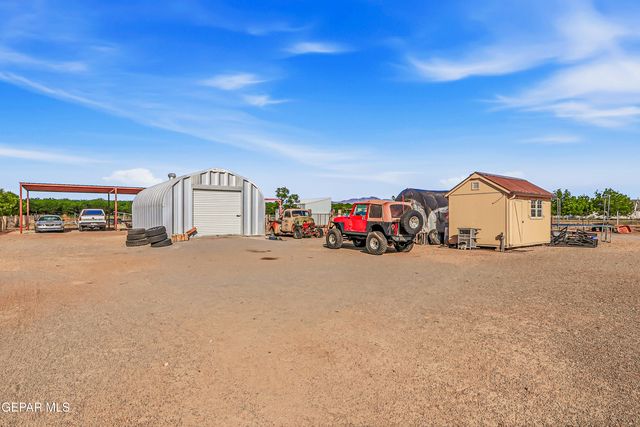 2634 W OHARA Road, Anthony, NM 88021