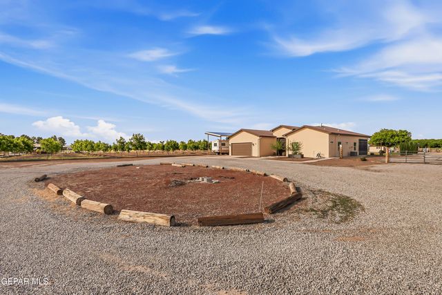 2634 W OHARA Road, Anthony, NM 88021