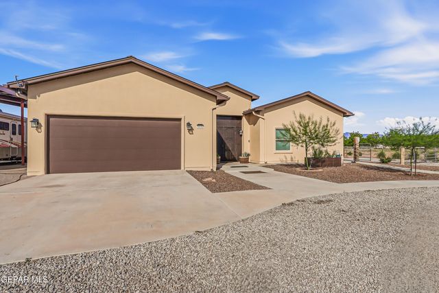 2634 W OHARA Road, Anthony, NM 88021