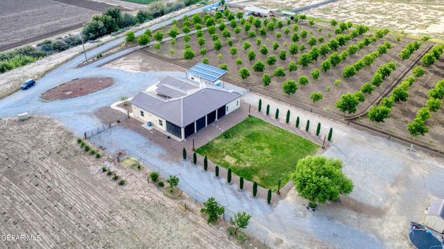 2634 W OHARA Road, Anthony, NM 88021