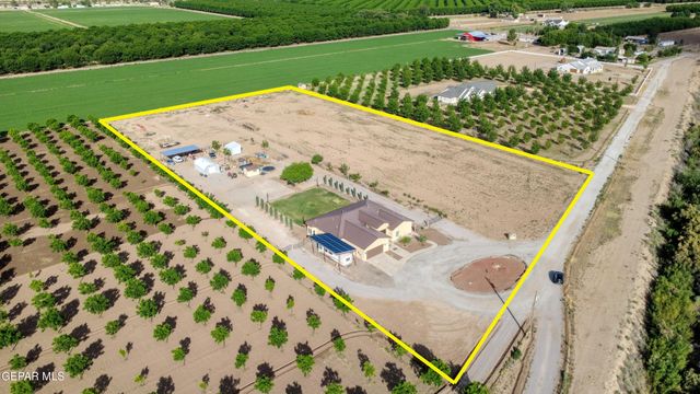 2634 W OHARA Road, Anthony, NM 88021