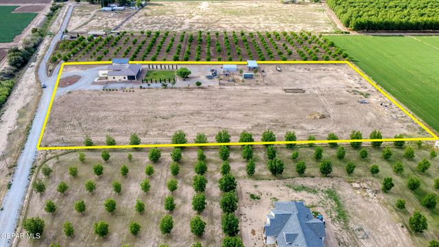 2634 W OHARA Road, Anthony, NM 88021