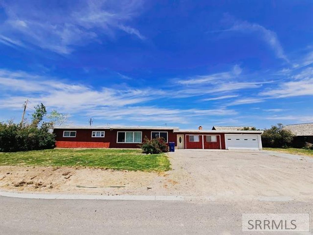 Image 1 of property listing at 11076 N Philbin Road, Chubbuck, ID 83202
