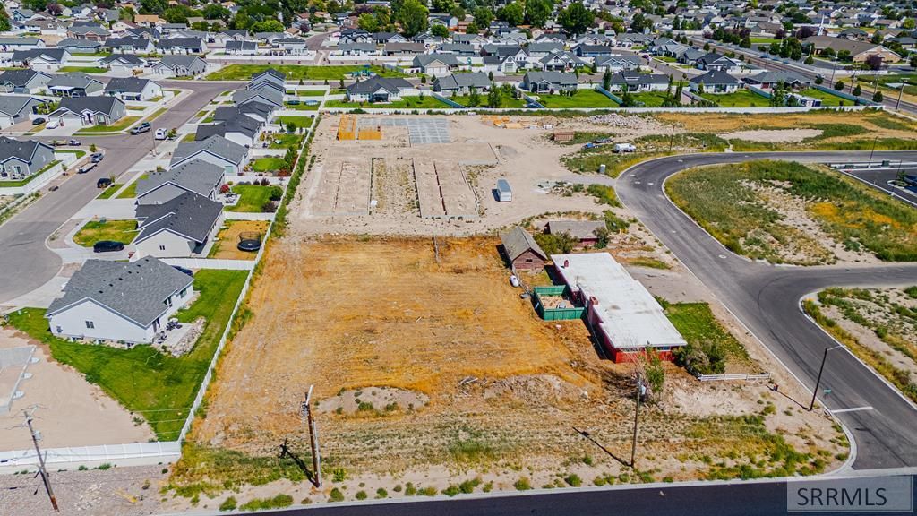 Image 7 of property listing at 11076 N Philbin Road, Chubbuck, ID 83202