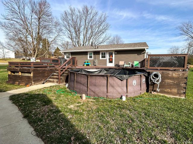 815 S Ridgecrest Lane, Paoli, IN 47454