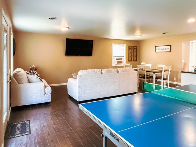 815 S Ridgecrest Lane, Paoli, IN 47454