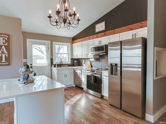 815 S Ridgecrest Lane, Paoli, IN 47454