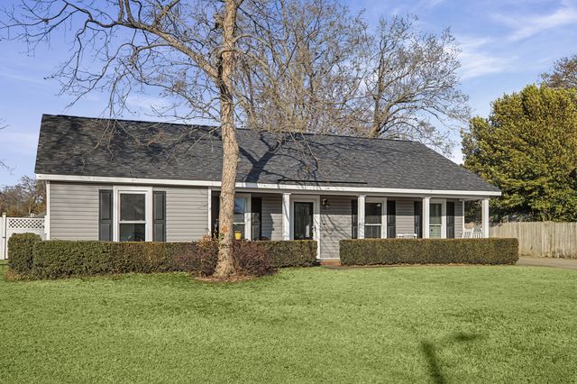 512 Hillcrest Court, North Augusta, SC 29841