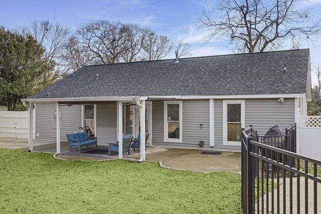 512 Hillcrest Court, North Augusta, SC 29841