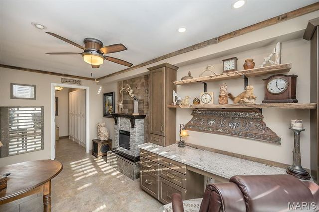 1512 Bedford Forge Court 19, Chesterfield, MO 63017