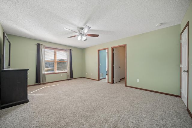 19600 Estes Path, Farmington, MN 55024