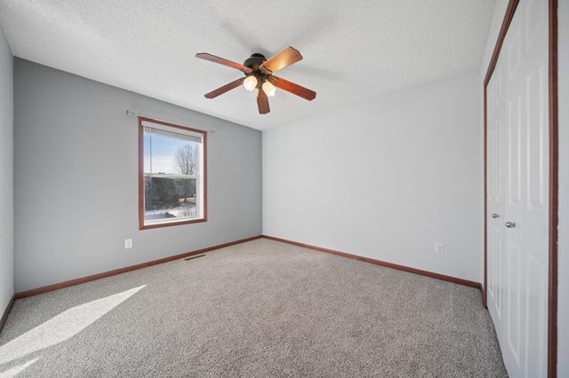 19600 Estes Path, Farmington, MN 55024