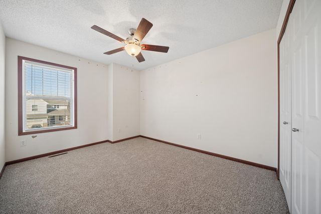 19600 Estes Path, Farmington, MN 55024