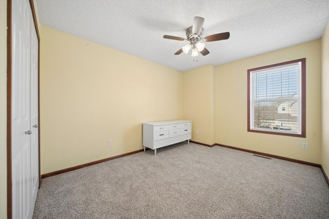 19600 Estes Path, Farmington, MN 55024